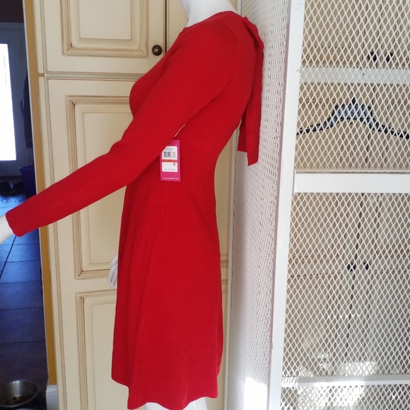 Gorgeius Open-Back Bow Tie Vince Camuto Sweater Dress. NEW - Picture 8 of 8